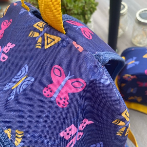 Butterfly Backpack w/Matching Lunch Box - Picture 5 of 10